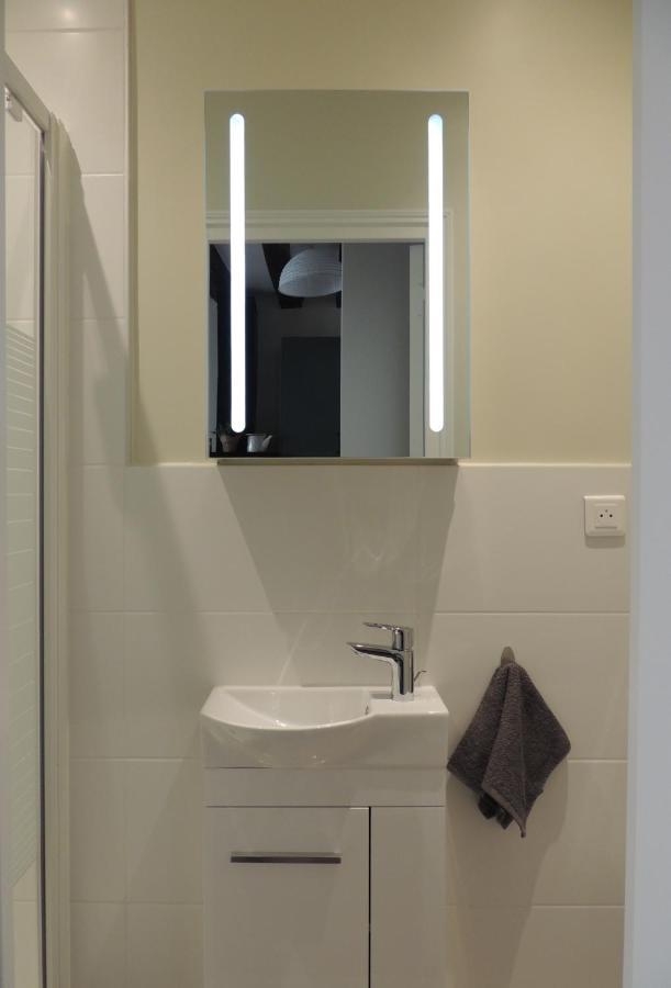 Studio Tout Confort A 2 Pas Du Chateau St Germain Saint-Germain-en-Laye Luaran gambar